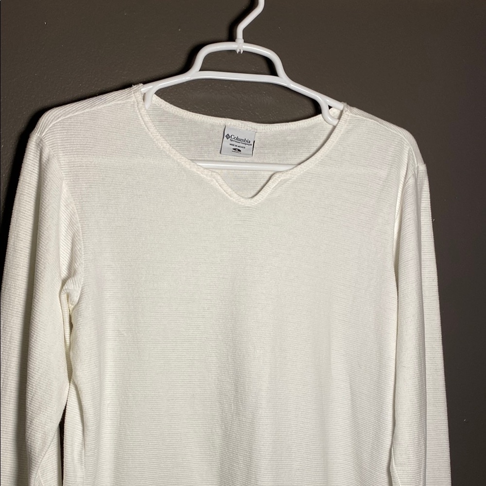 Columbia Ivory/White Knit V Neck Long Sleeve Shirt 100% Cotton